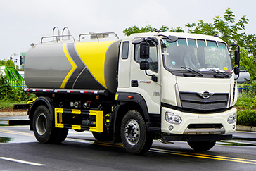 福田时代领航ES7洒水车（ 13.5方 / 14.4方）