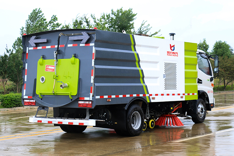 江淮JAC洗扫车（4水  5尘）