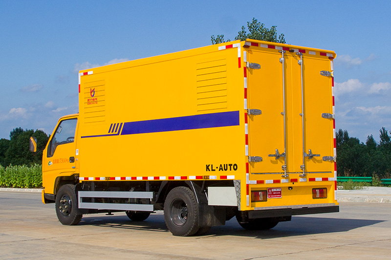 江铃100kw电源车