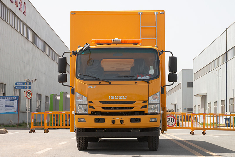 五十铃200kw电源车