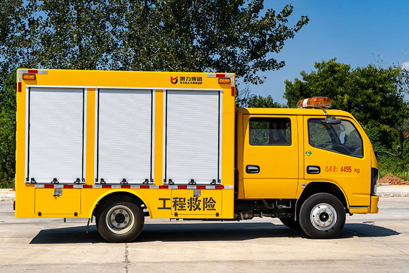 东风小多利卡双排排涝抢险车500-1000方每时