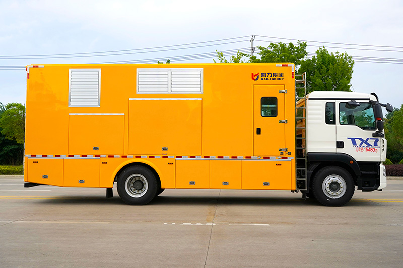 重汽豪沃大流量排涝抢险车4000方每时