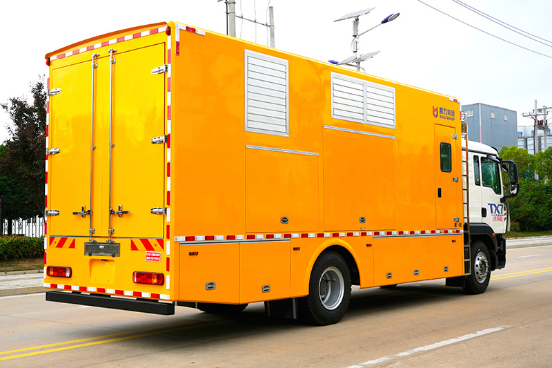 重汽豪沃大流量排涝抢险车4000方每时