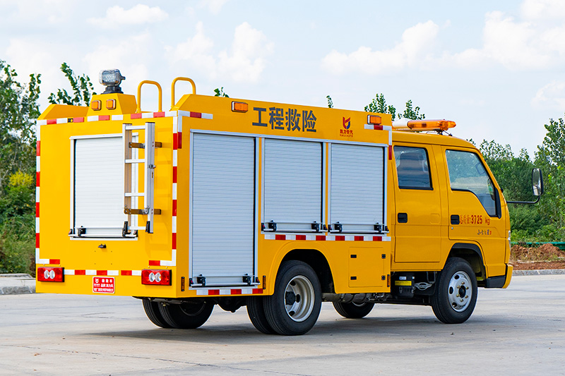 小卡之星3消防洒水车