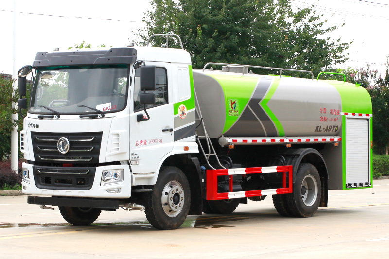 华神消防洒水车