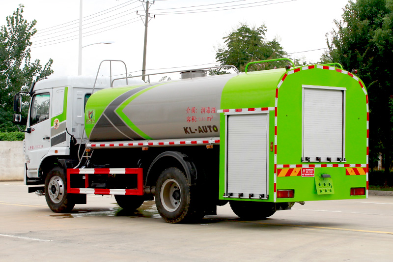 华神消防洒水车