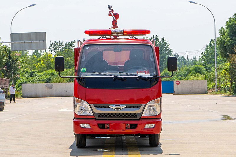 福田-小卡之星2-2方消防洒水车