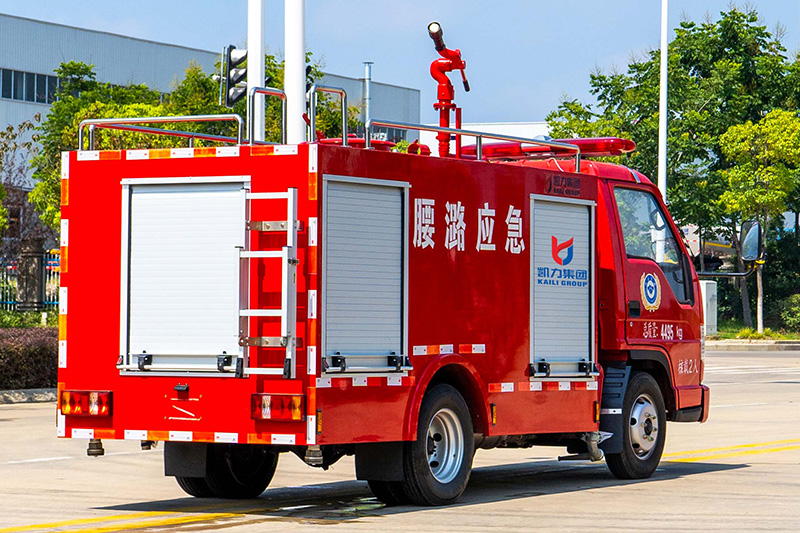 福田-小卡之星2-2方消防洒水车