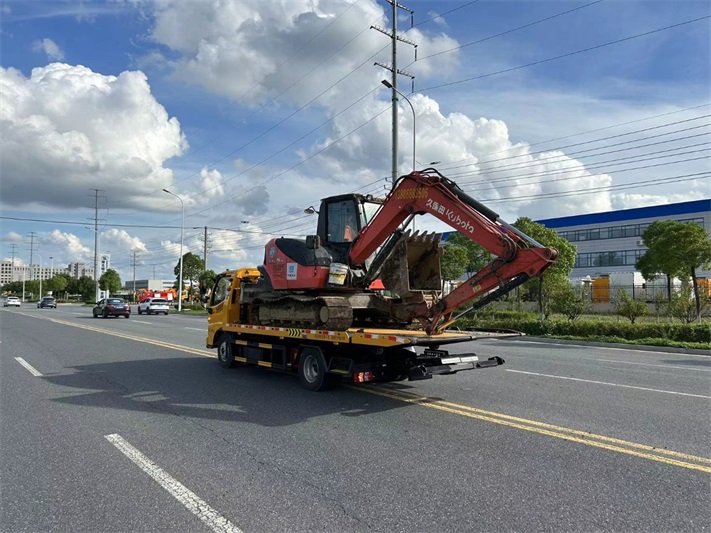 江淮骏铃爬山虎Pro版蓝牌重载清障车