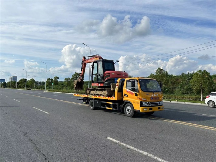 江淮骏铃爬山虎Pro版蓝牌重载清障车
