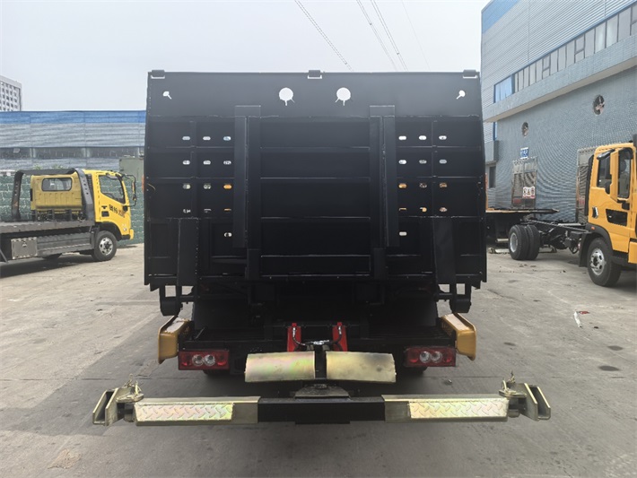 福田领航M5蓝牌重载清障车（全柴160马力）