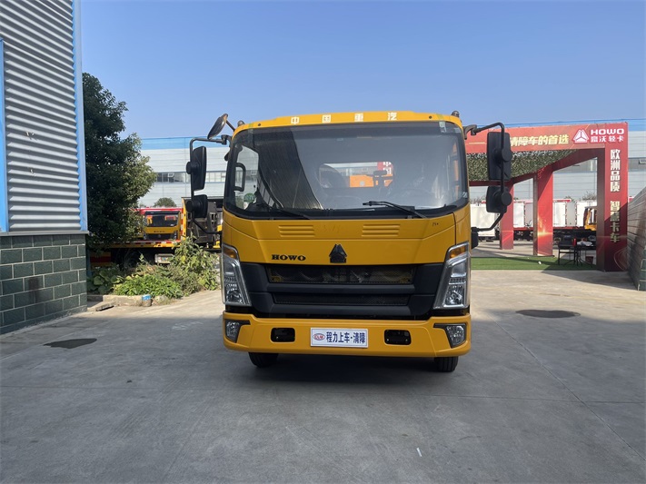 重汽豪沃悍将潍柴155蓝牌重载清障车