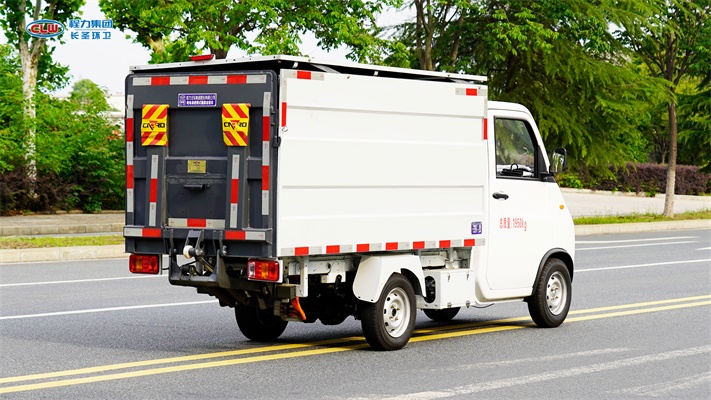 小型纯电动密闭式桶装垃圾车