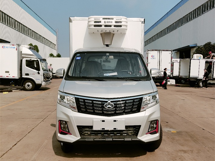 长安跨越3米小型冷藏车