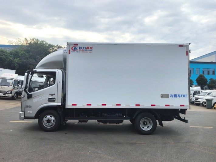 4.2m福田领航大G冷藏车