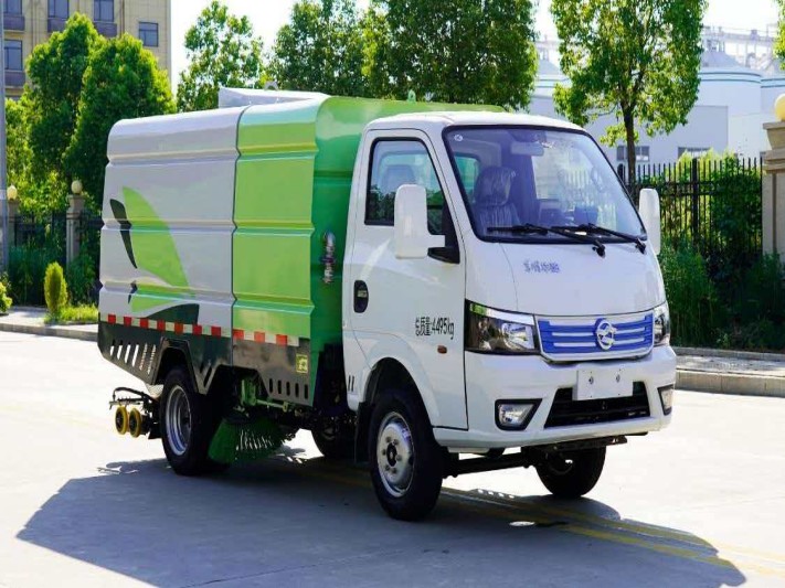 程力威牌4495东风华神比亚迪纯电动洗扫车